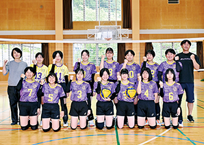 女子バレーボール部